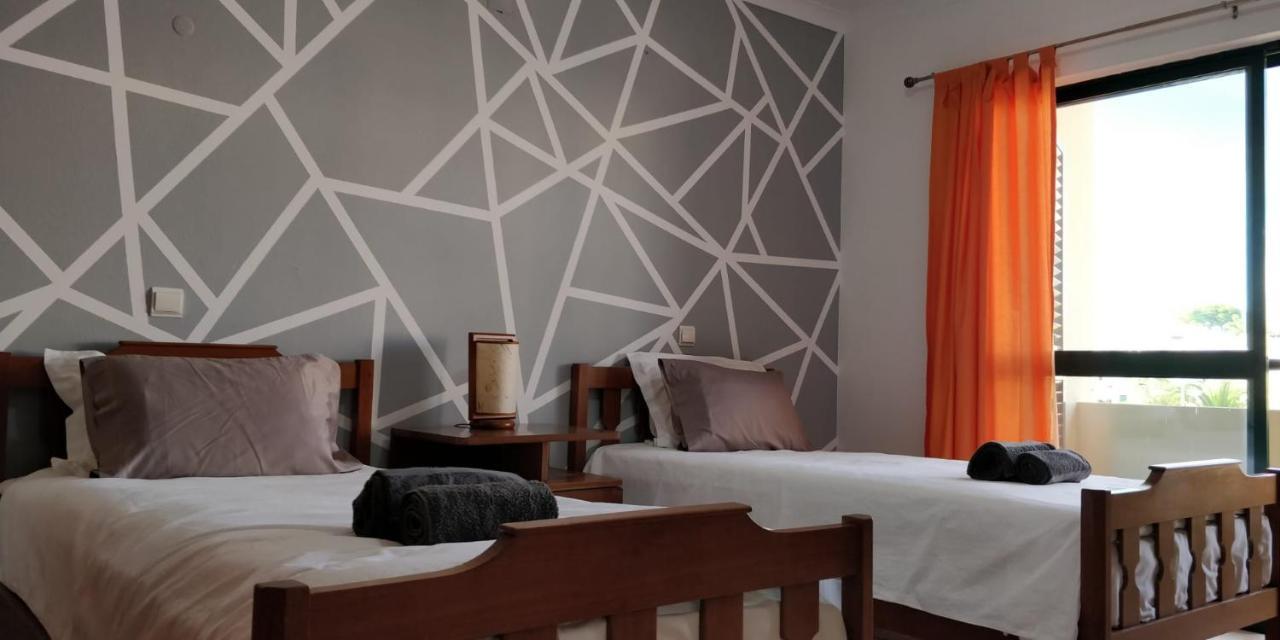 Holiday House Albufeira Luaran gambar